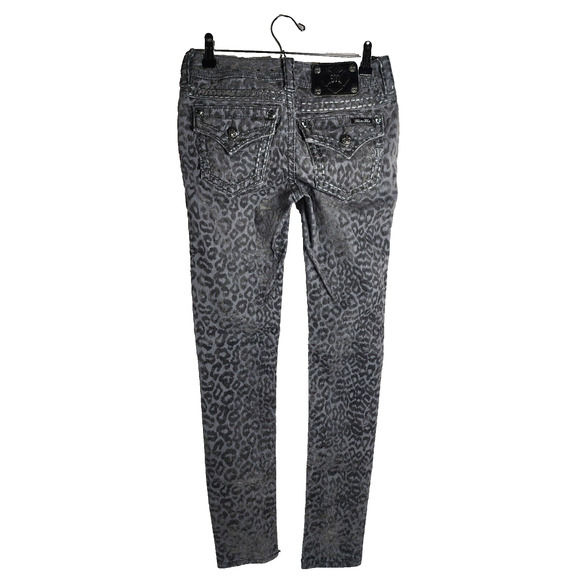 Miss Me Jeans Women’s Sz 27 CARGO SIGNATURE RISE SKINNY LEOPARD PRINT Inseam 33" - Picture 4 of 8